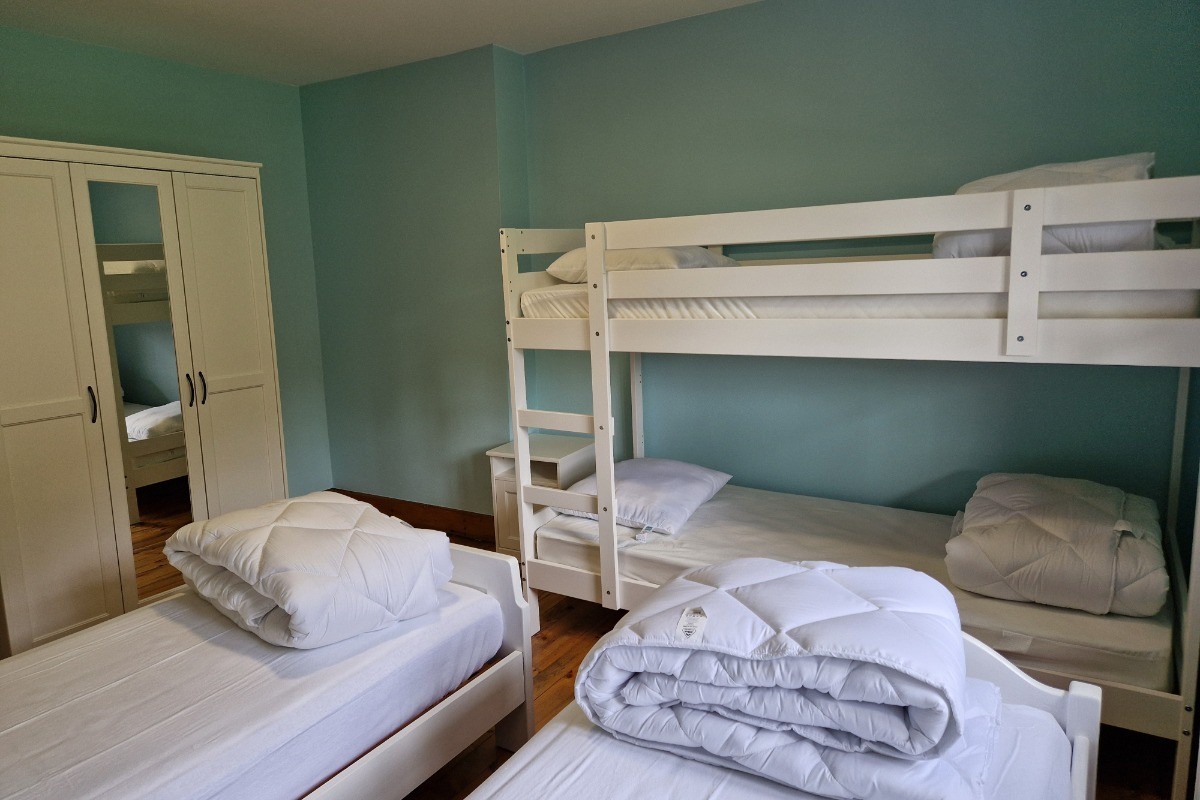 Première chambre - Gîte de la Haute Hardoye (14 pers) dans les Vosges