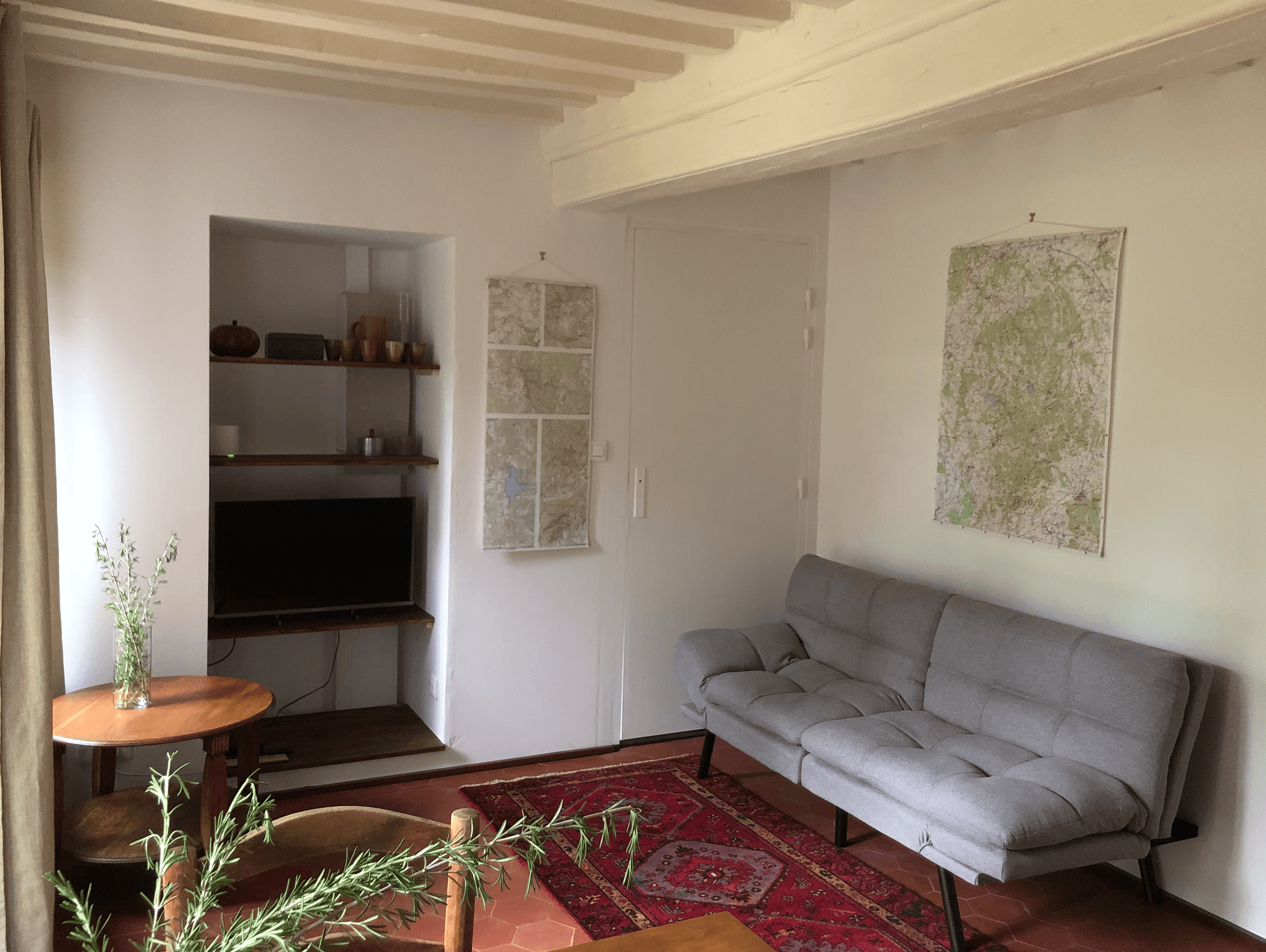 le côté salon
