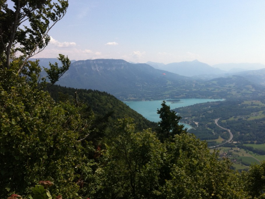 lac vu de la montagne de l'Epine