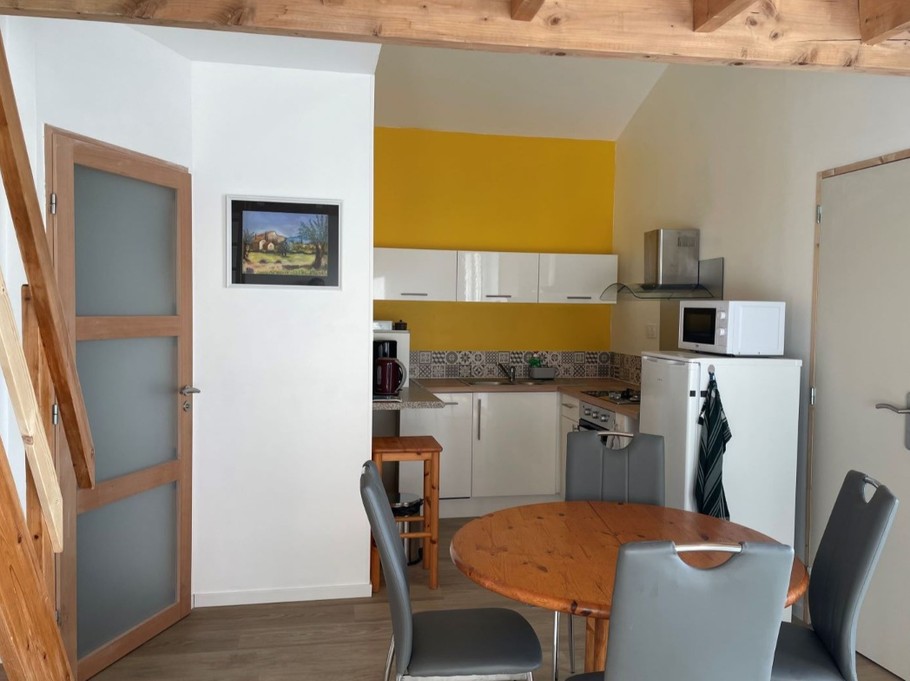 Les Figuiers 2, pour 4 personnes avec 2 terrasses, avec stationnement gratuit, près de Chatelaillon en Charente maritime