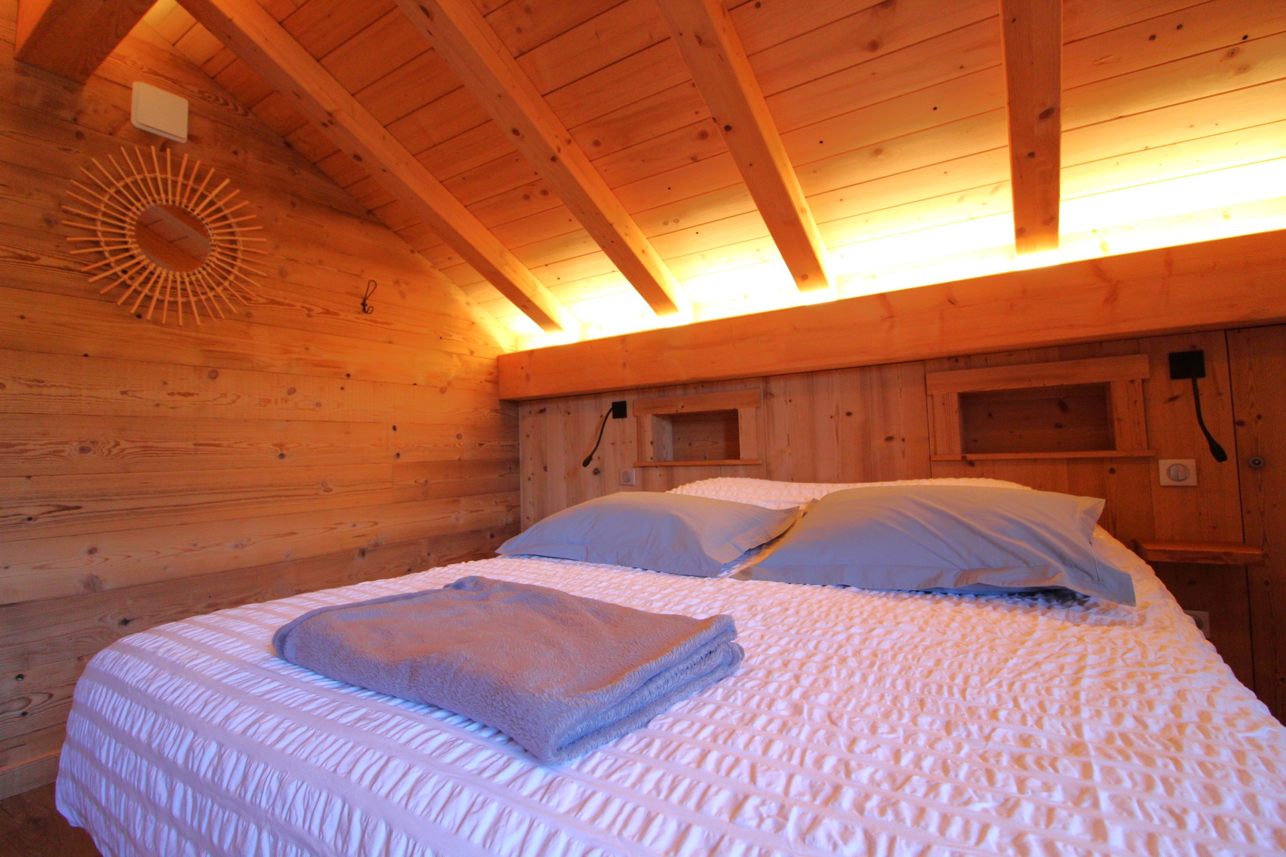 Chambre n°2 étage - Chalet du Pré Temy, avec sauna et jeux extérieur