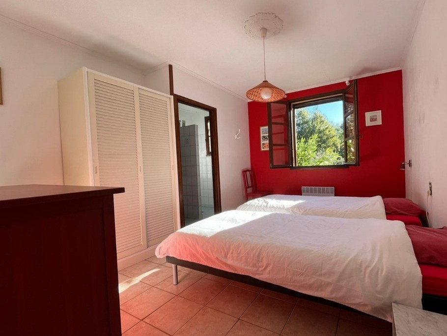 Chambre Coquelicots (2 lits 90x200)