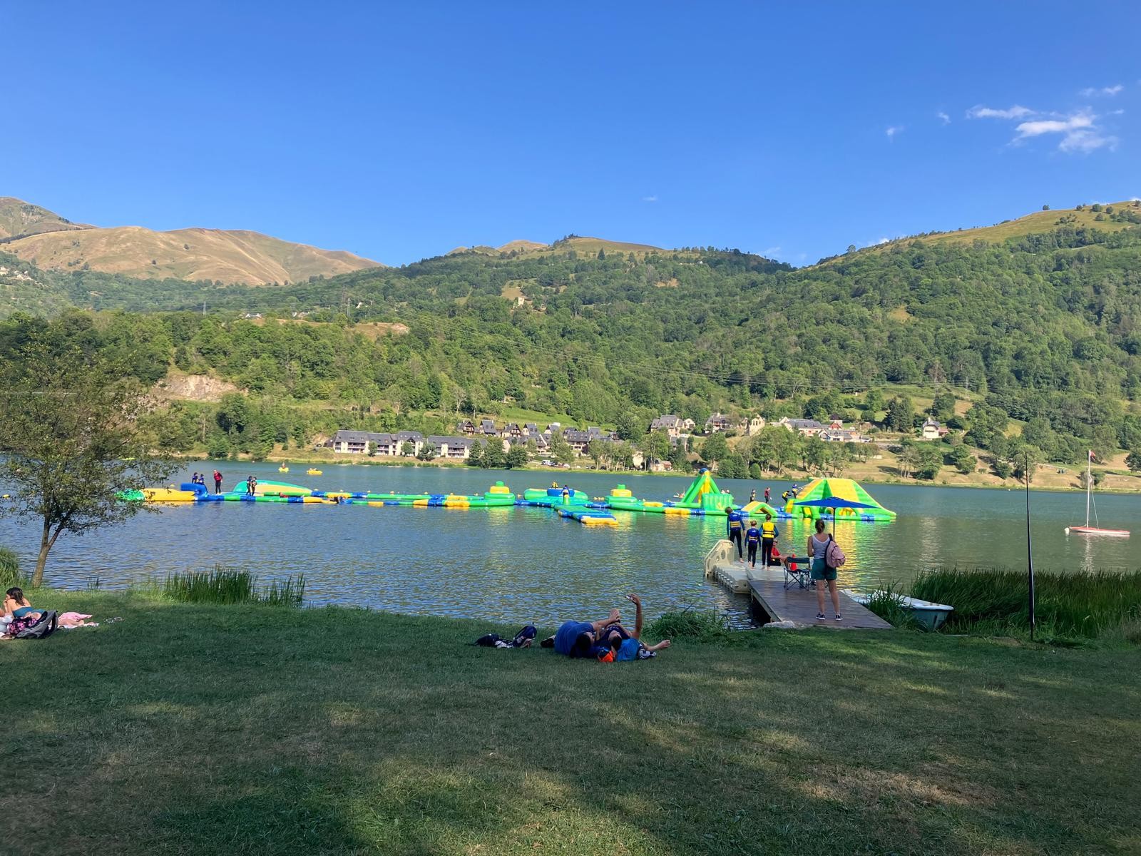 Aquapark sur le Lac
