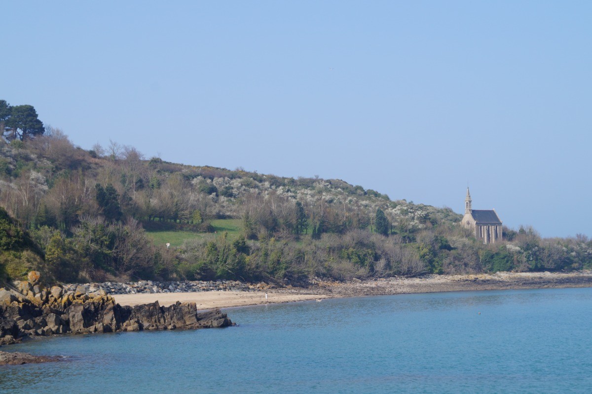 plage de la Trinité 300 mètres à pied du gîte