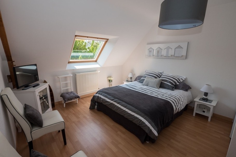 Chambre 5 - pour 2 personnes, avec TV