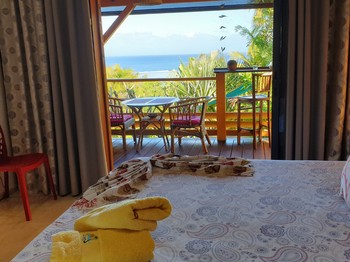 Bungalow Bois avec jacuzzi privatif - Poz Lagon chambre d'hôtes la Saline les bains