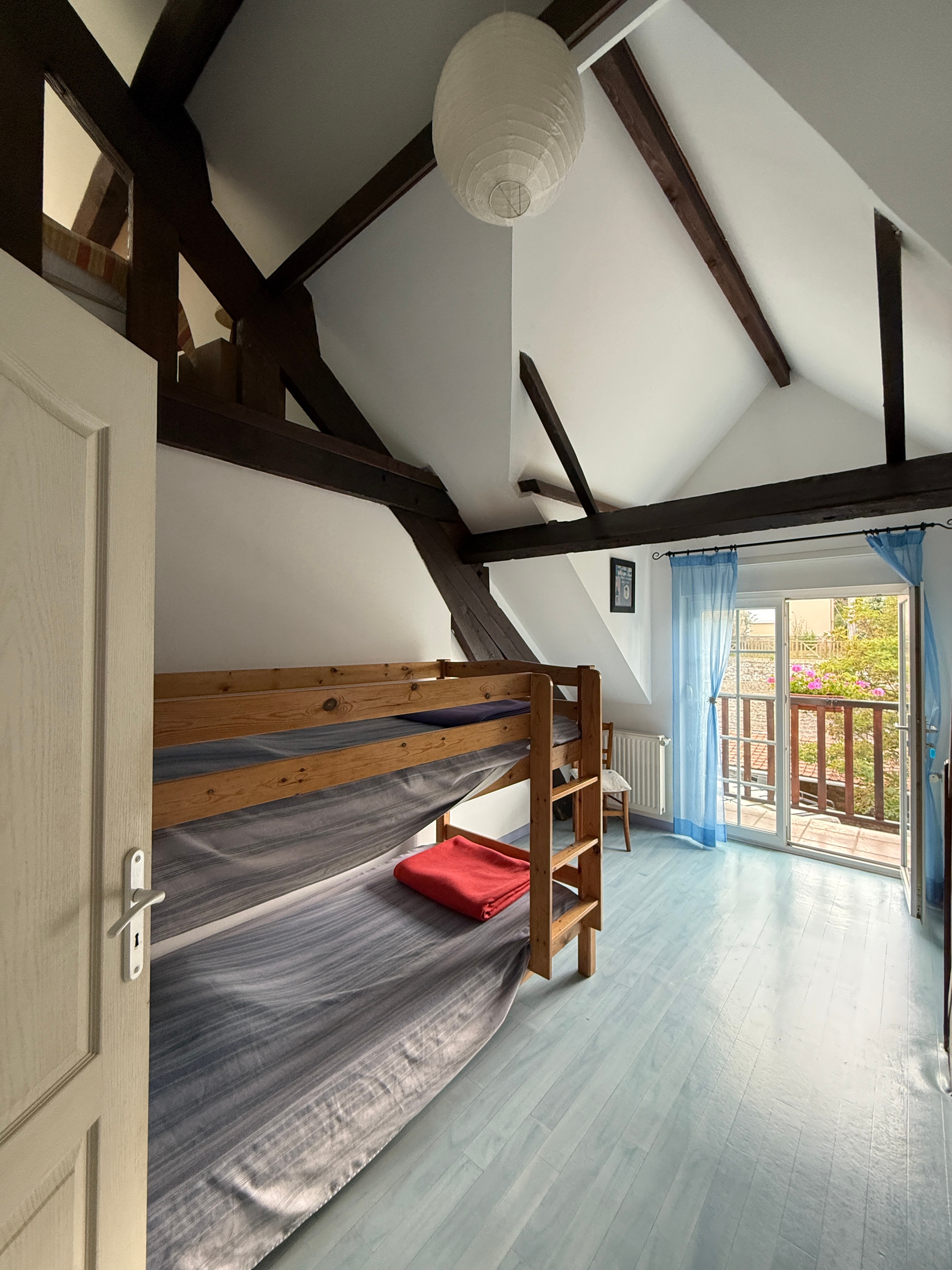 Chambre n°3, avec balcon - Lit superposé