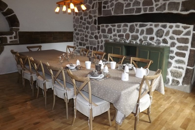 la salle à manger des hôtes