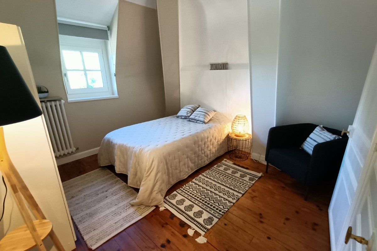 Chambre simple lit 120*200