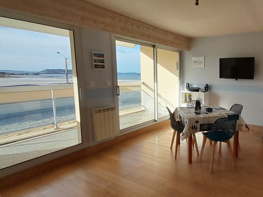 Vue à 180° sur la plage de Trestel..