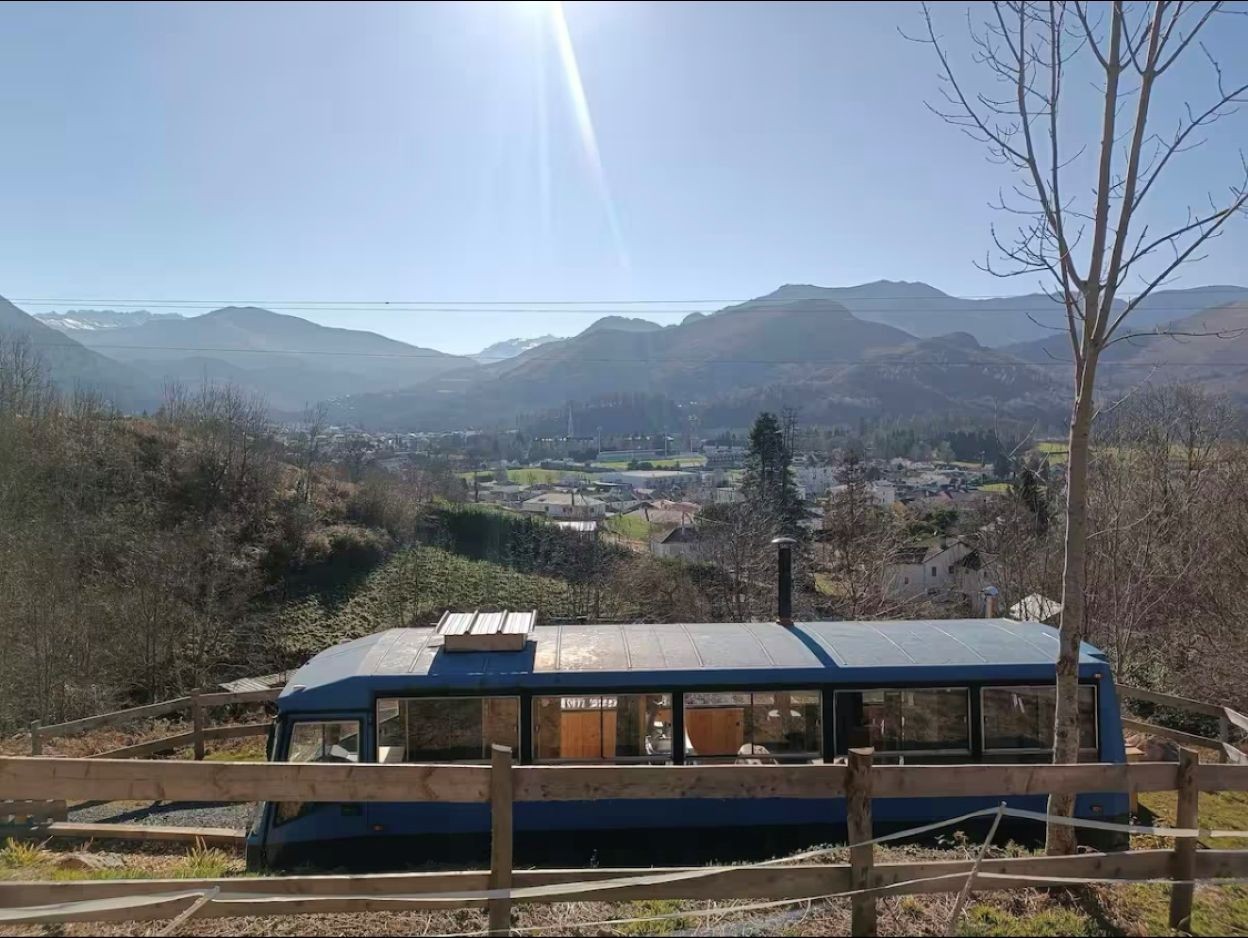 Image n° 1 of the location