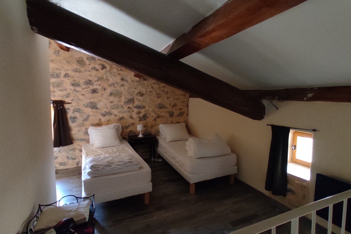 La Dame Blanche - Chambre Cordon de Royat - Chambre à l'étage