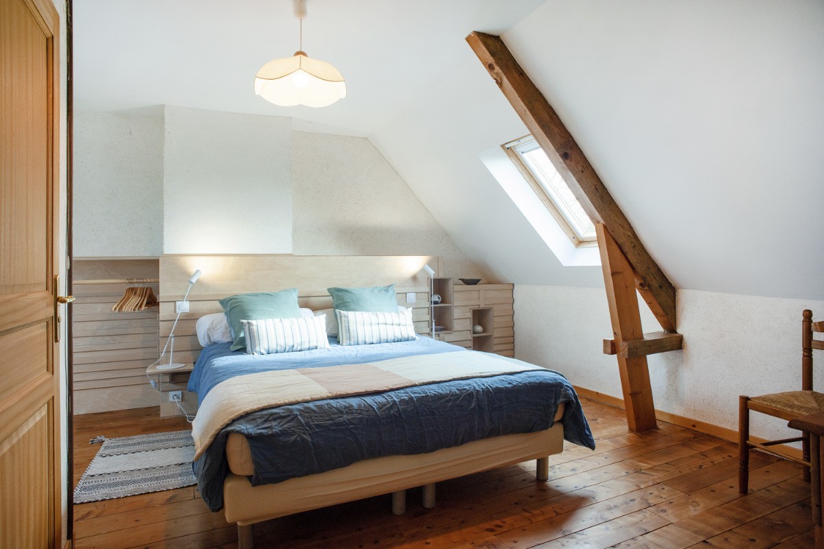 Chambre à l'étage avec mit 160