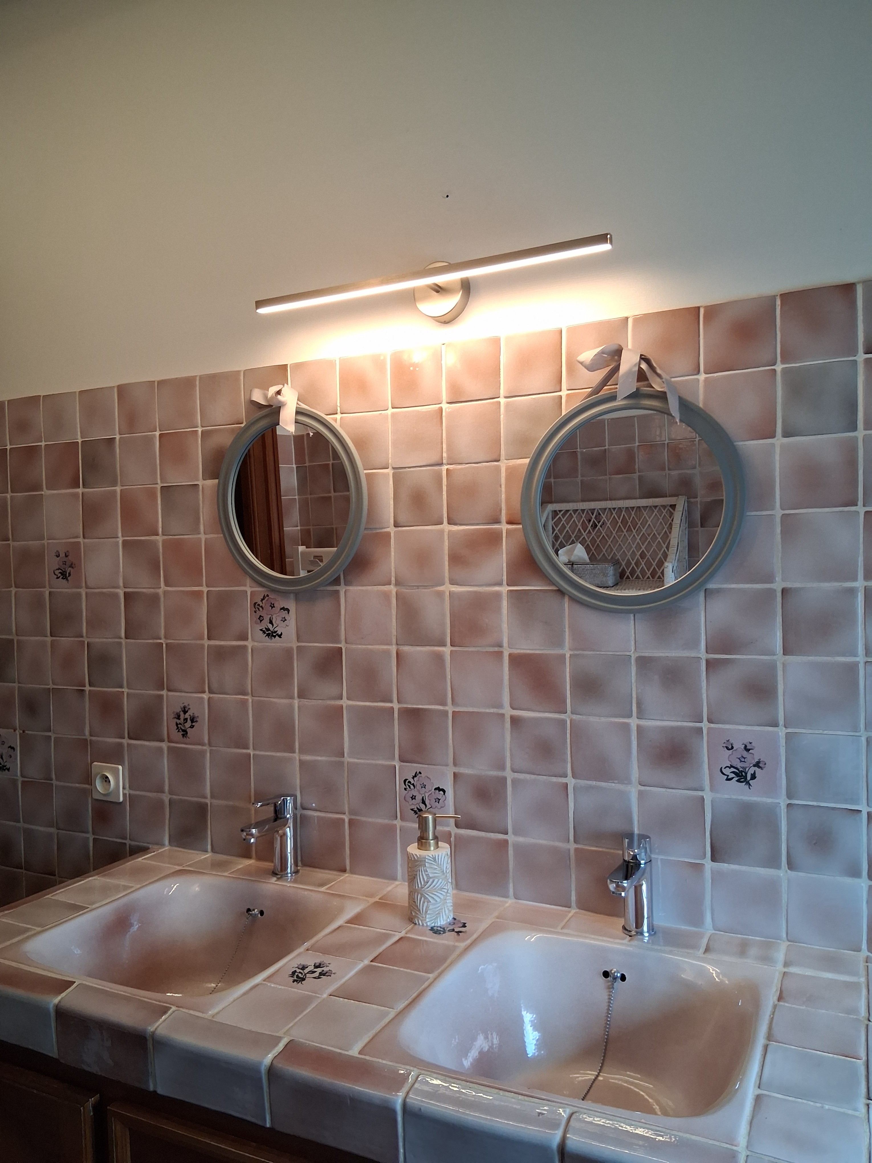 upstairs bathroom