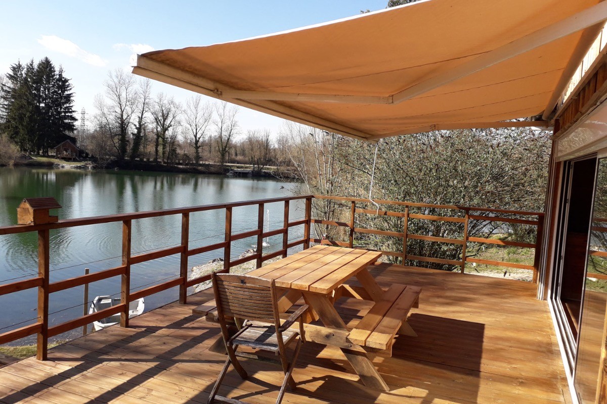 Terrasse sur pilotis