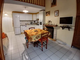 Les Canaris coin cuisine