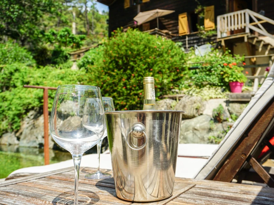 terrasse sur la rivière