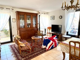 TV lounge, PS3, wifi, board games