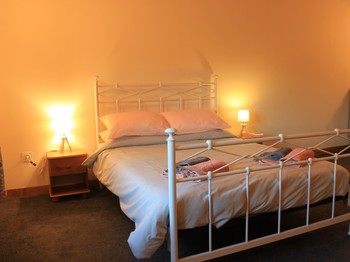 A l'étage une deuxième chambre double tout confort