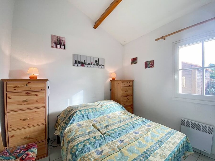 Ground floor bedroom