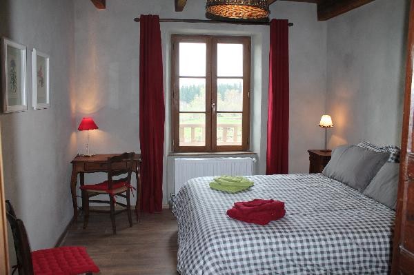 Chambre 1er étage avec 2 lits de 90 transformable en lit 160