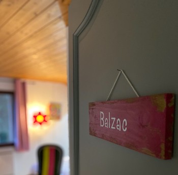 Poussez la porte du Boudoir de La Jument Verte