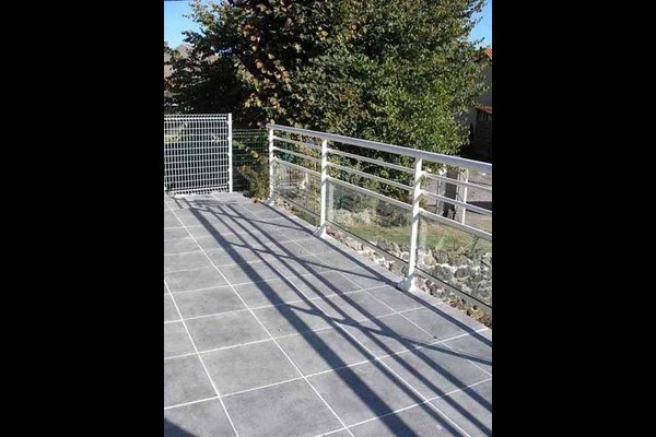 Aloreedubois, gîte 6 pers., Saint Ours les Roches, Puy de Dôme, Terrasse