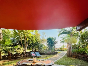Terrasse et son jardin