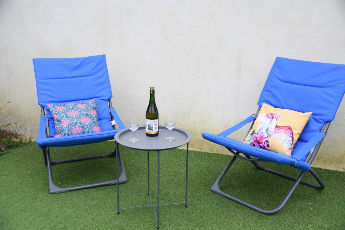 petite terrasse jardin  Tréguidel- Clévacances