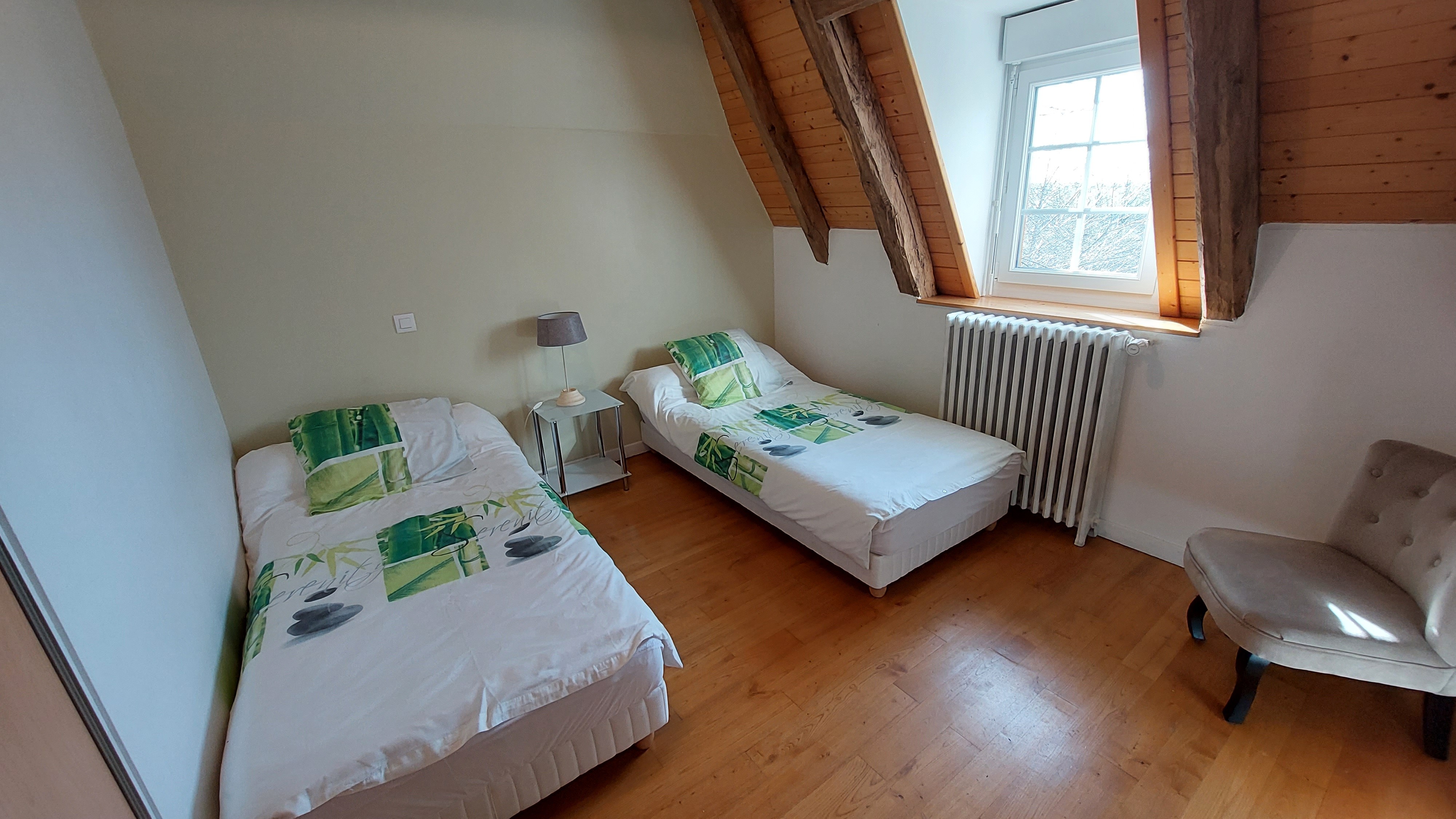 Twin bedroom 8 person gîte Cantal Saint-Étienne-de-Carlat