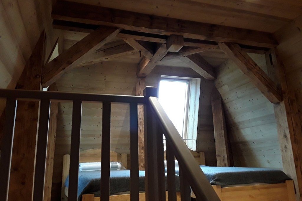 Accès mezzanine