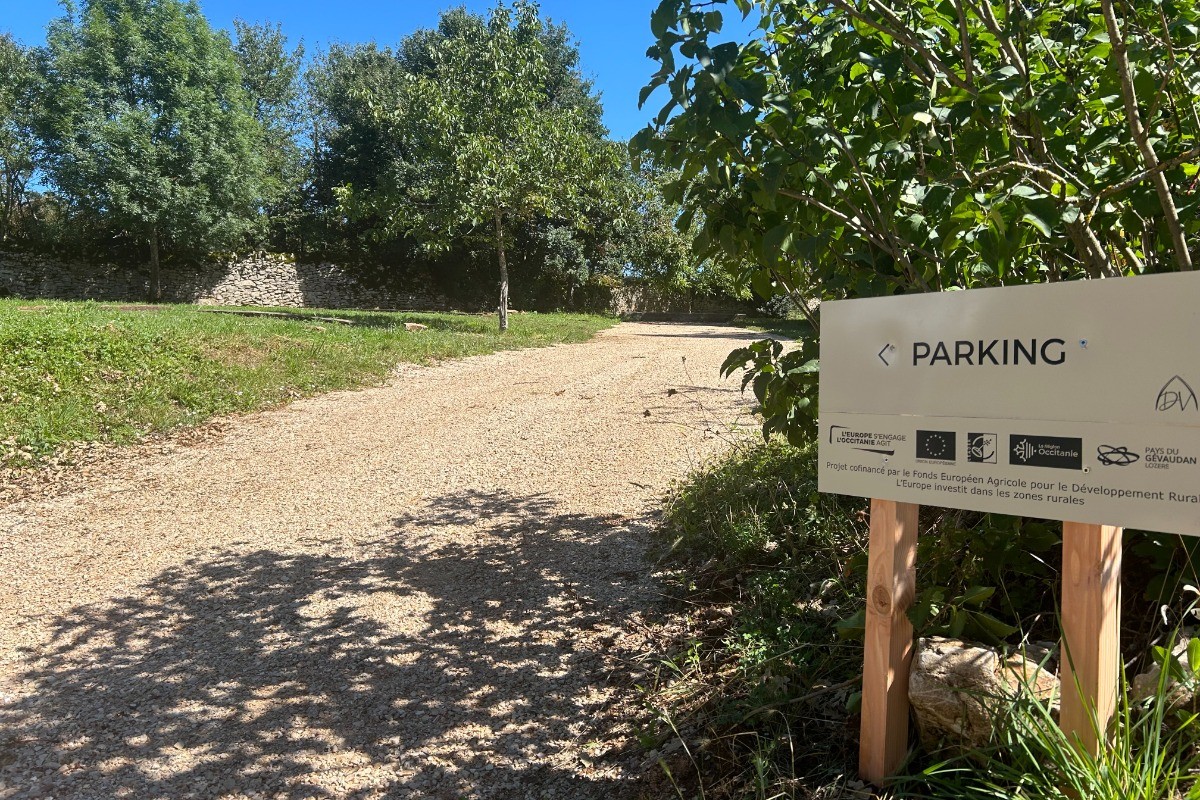 Photo n° 18 de la location