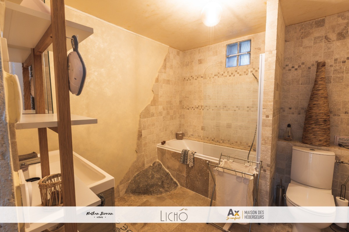 Le "rock" est caché dans la salle de bain......