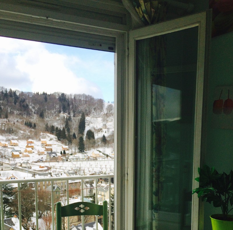 Du balcon, vue panoramique qui vous enchantera et vous fera revenir chez nous...