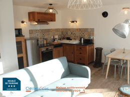 Troadec Clévacances espace salon salle à manger cuisine