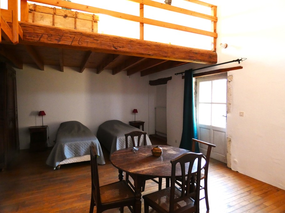 pastel room 2/3 pers