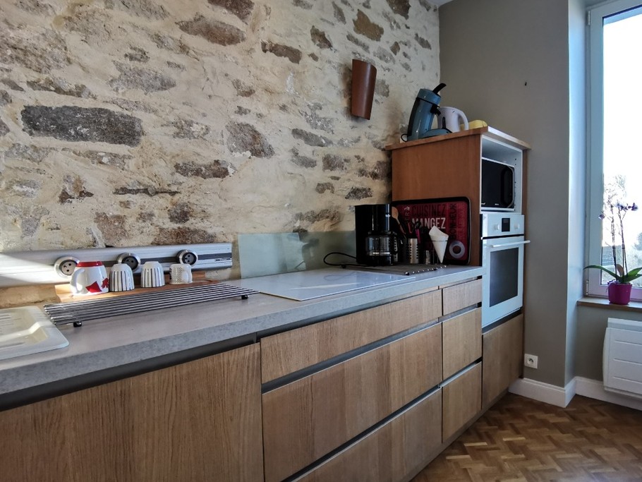 espace cuisine toute équipée