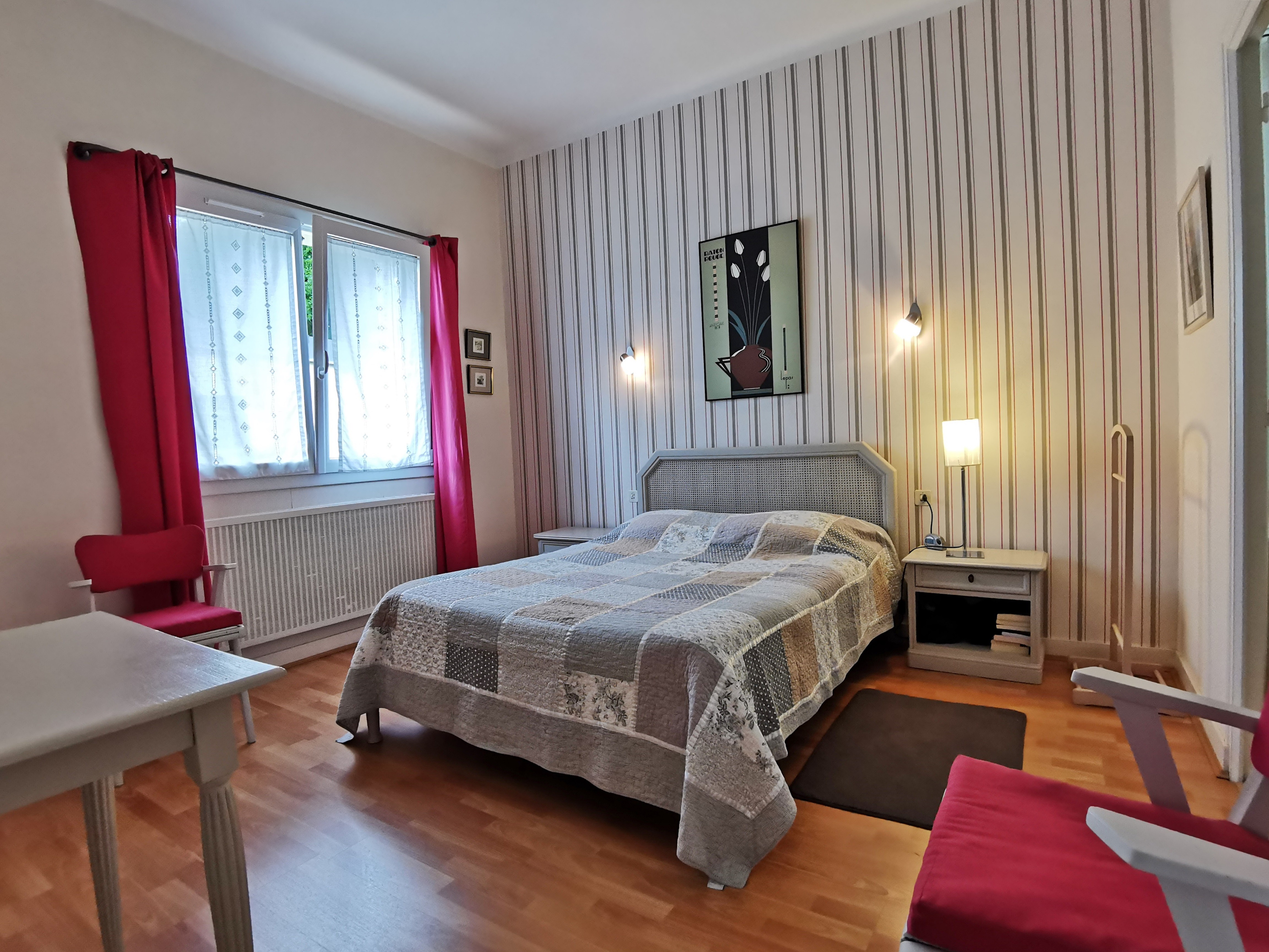 Chambre 1 avec lit 140