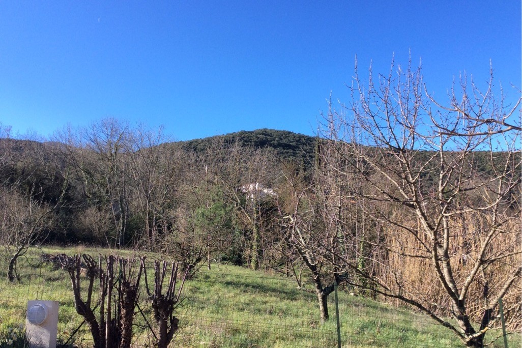 vue devant le gîte