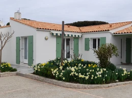 la villa au printemps