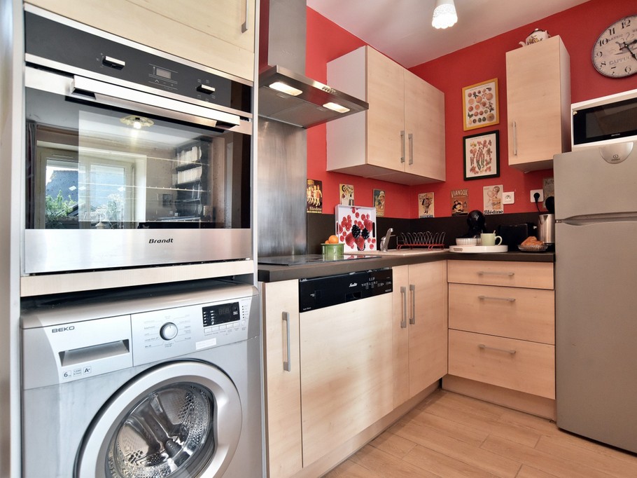 Cuisine toute équipée ouverte