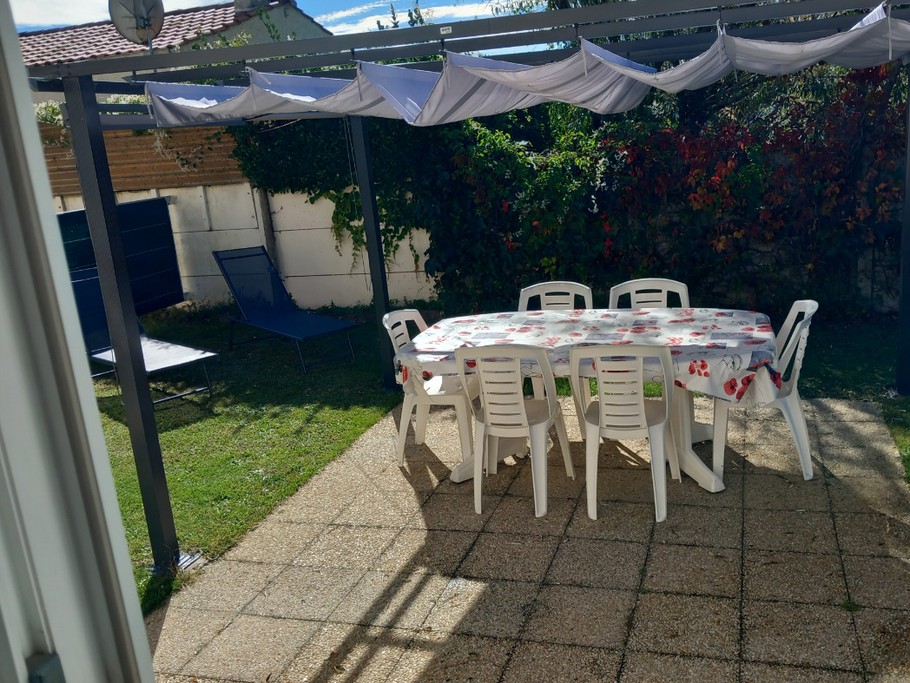 Terrasse vue depuis la chambre