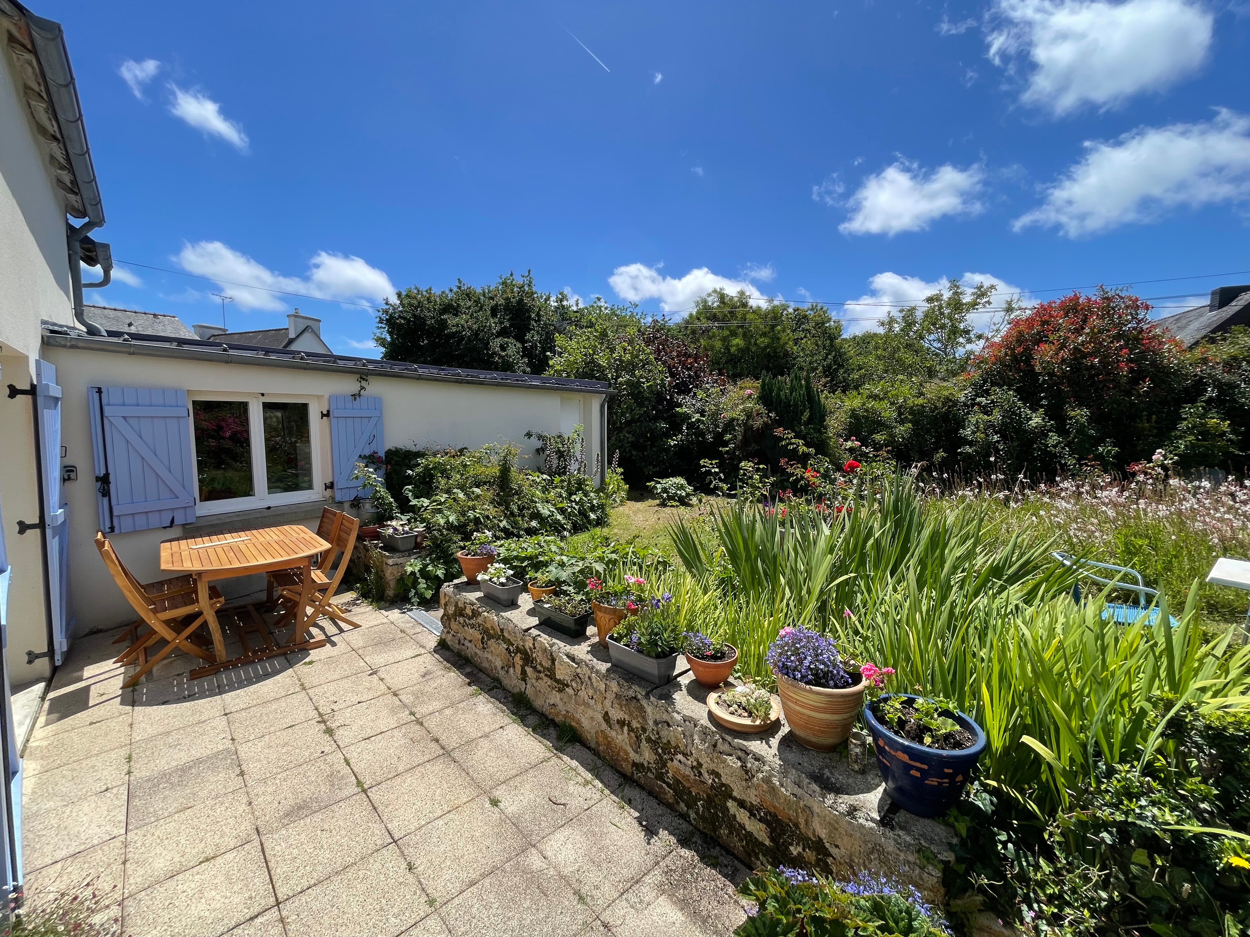 Terrasse donnant sur jardin