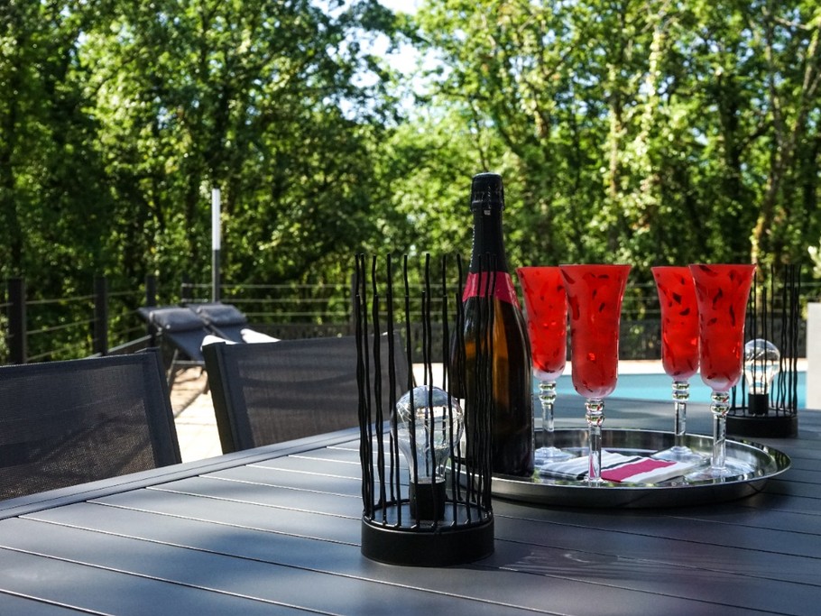 Champagne, vous venez de trouver la destination idéale, pour une nuit, un week-end ou des vacances !!!