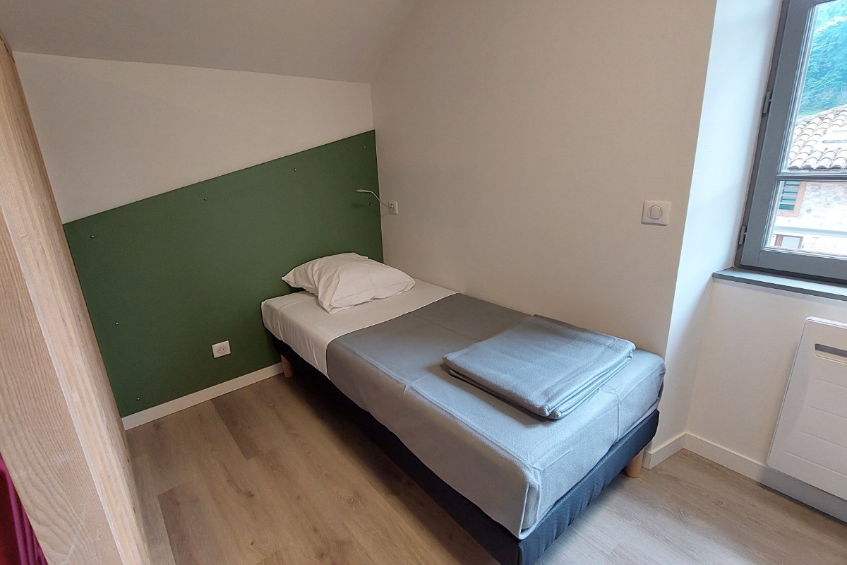 Suite "les cordonniers" 3 lits 90*190 + 1 salon + 1 salle d'eau