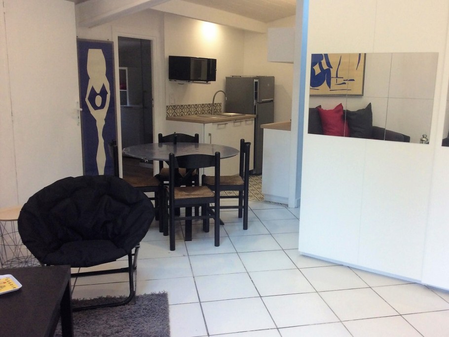 La pièce de vie, Charmant studio, Promenade des Anglais, Nice Côte d'Azur