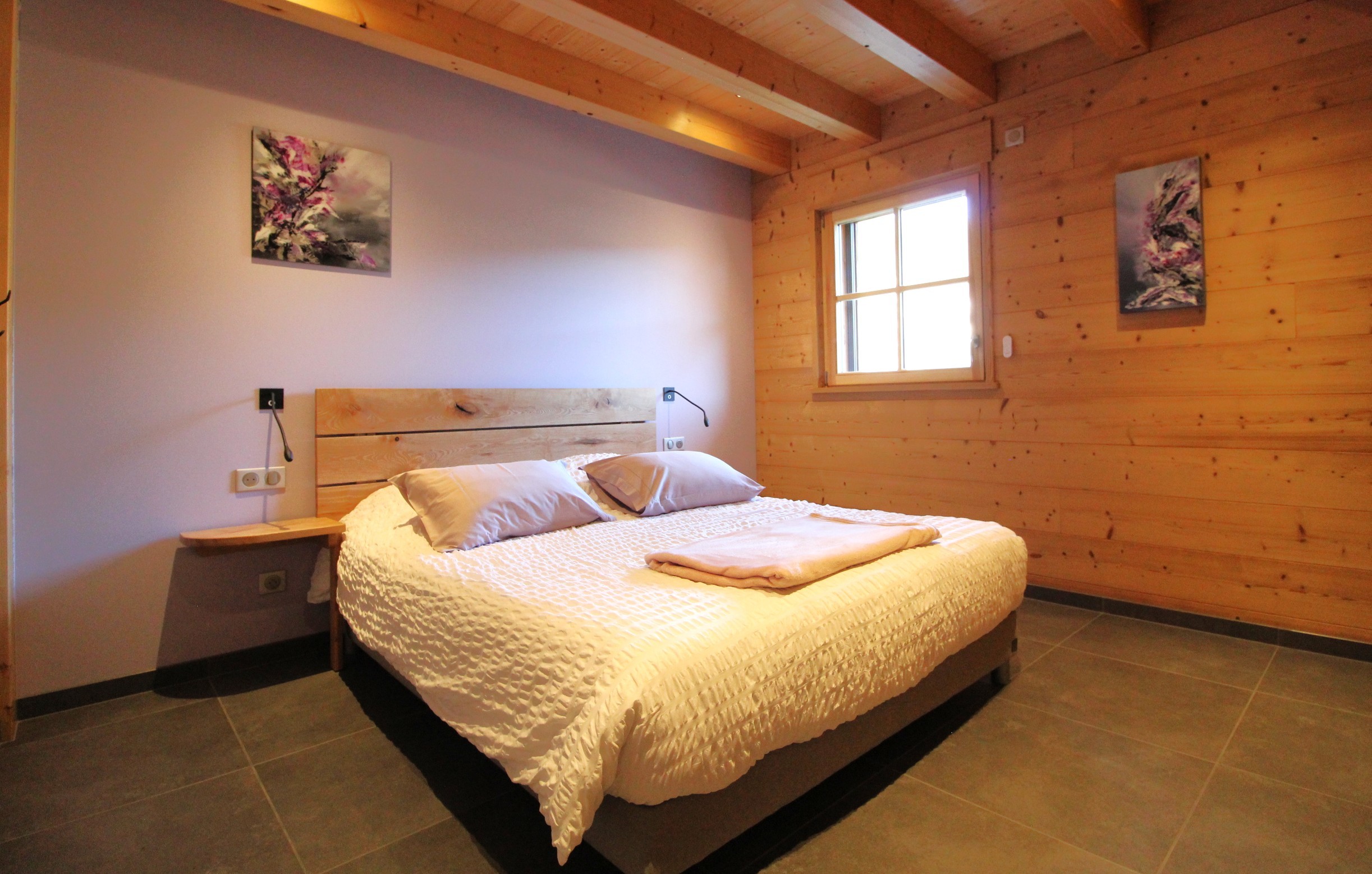 Chambre n°1 RDC - Chalet du Pré Temy, avec sauna et jeux extérieur