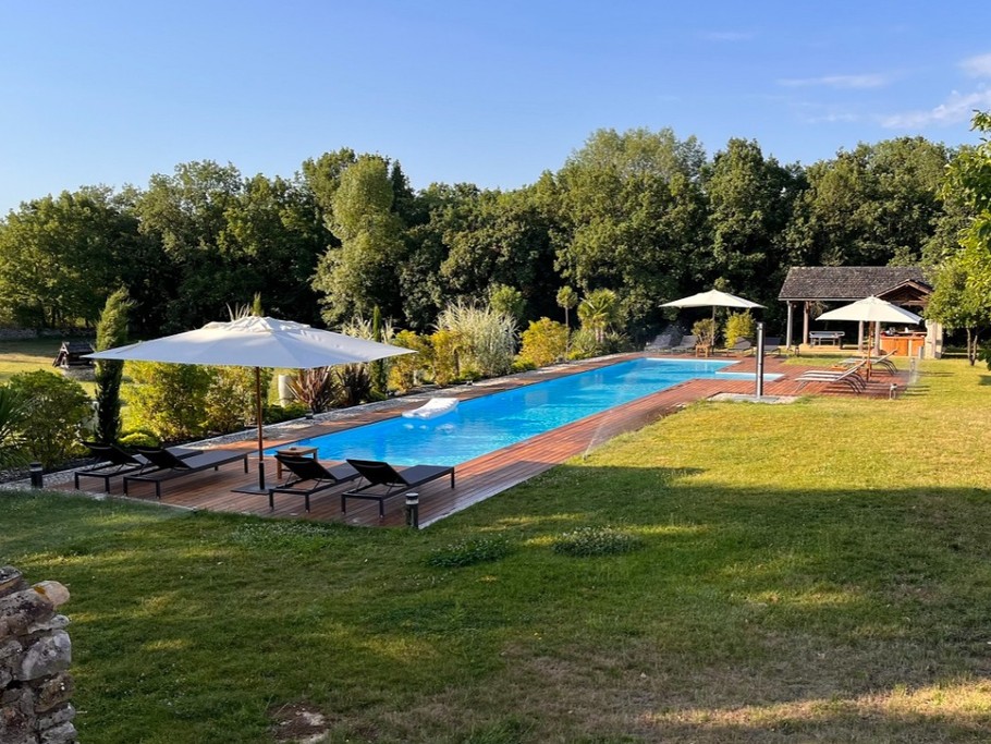 Piscine 25x4,20 - chauffée panneaux solaires