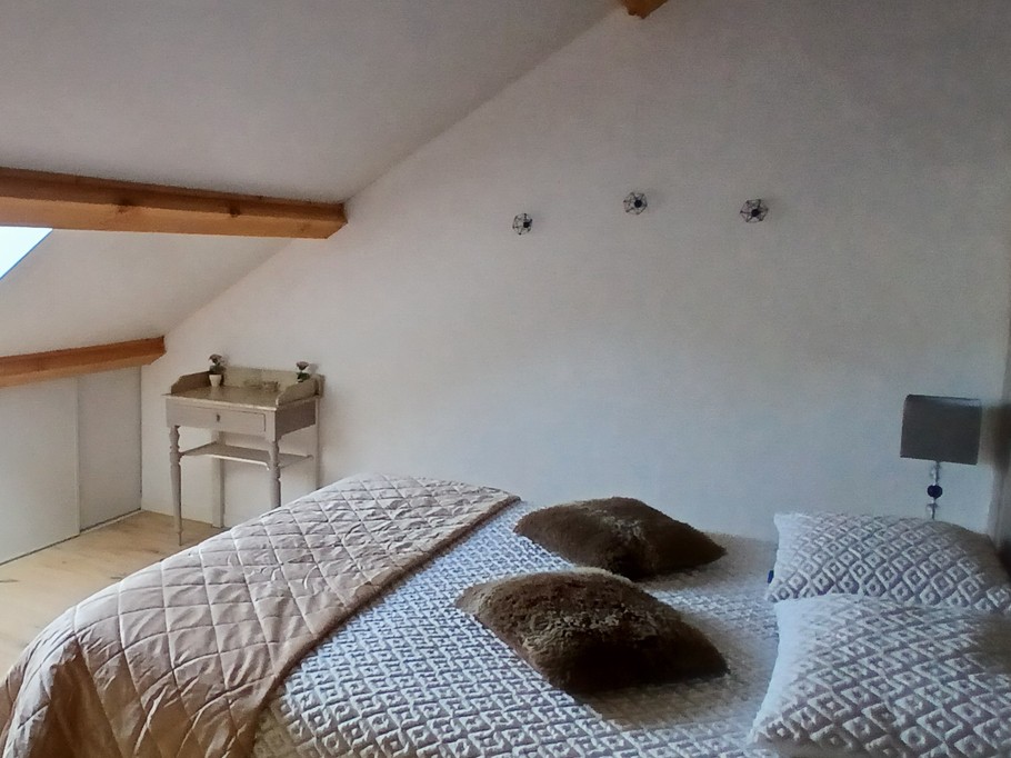 Gîte "Aupredubois", Saint Ours les Roches, Puy de Dôme, Chambre 1