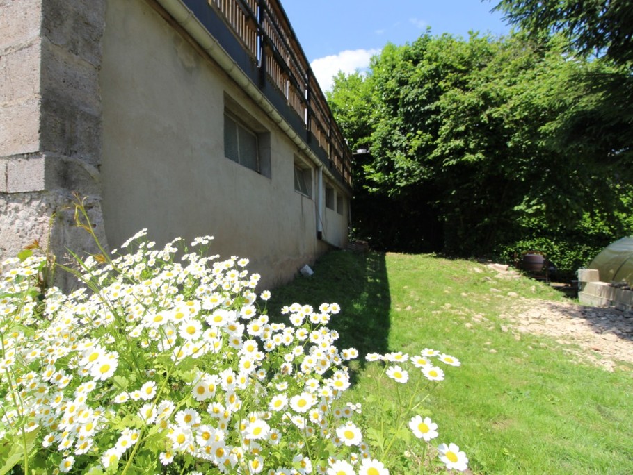 Chez Papy Roger - Outside